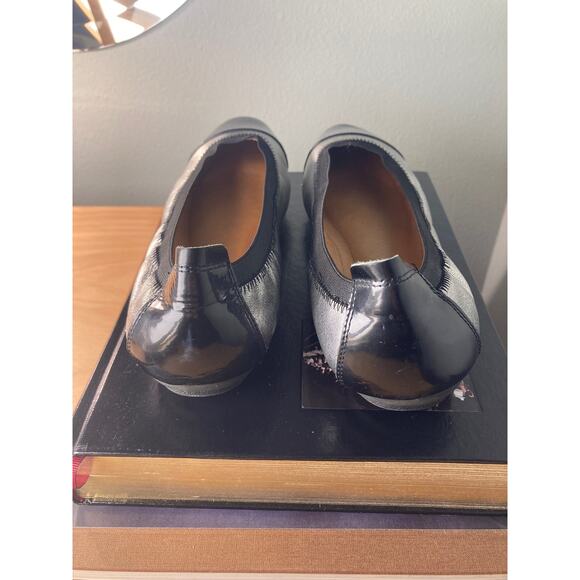 Joseph Seibel Pippa Ballet Cap Toe Black Patent Silver Flats ~ Sz 40 Ah Comfort! - Picture 5 of 7